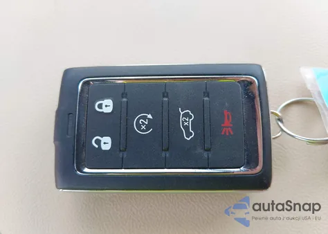 2025 Jeep Grand Cherokee L Limited 4X4 from USA, damaged, VIN 1C4RJKBG7S8686200